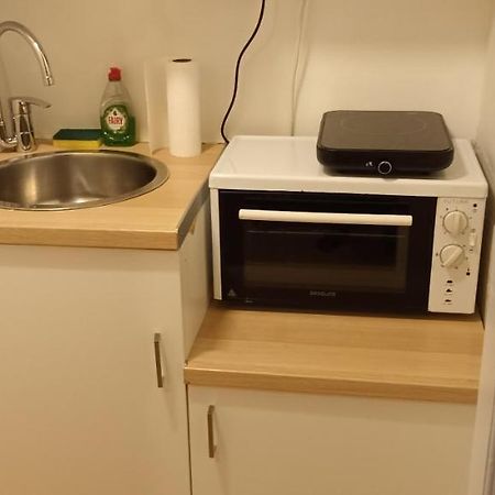 אתונה Amerikis Street 1 Bedroom Apartment מראה חיצוני תמונה
